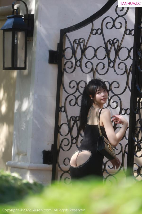 佘贝拉  [XiuRen]高清写真图 2022.03.22 No.4752 佘贝拉bella第23张图片